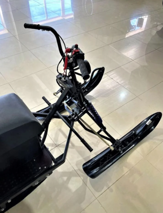 Мотобуксировщик ЕНОТ 4М в Арзамасе