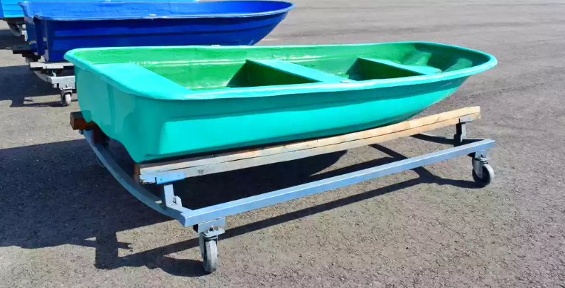 Стеклопластиковая лодка Старт (тримаран) в Арзамасе