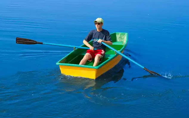 Стеклопластиковая лодка Малютка в Арзамасе