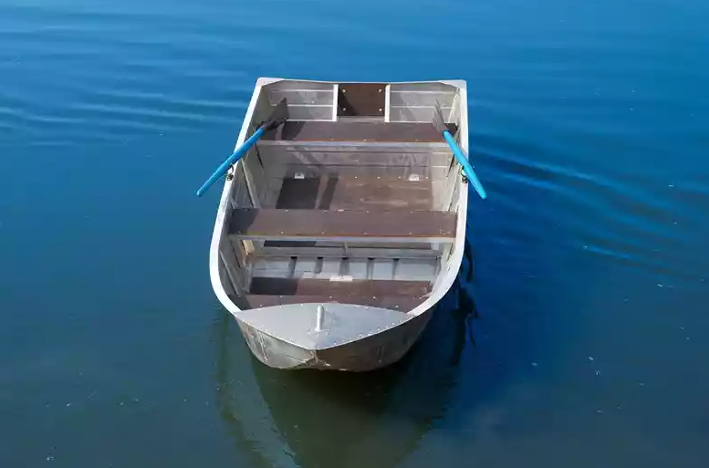 Алюминиевая лодка Вятка-Профи 32 в Арзамасе