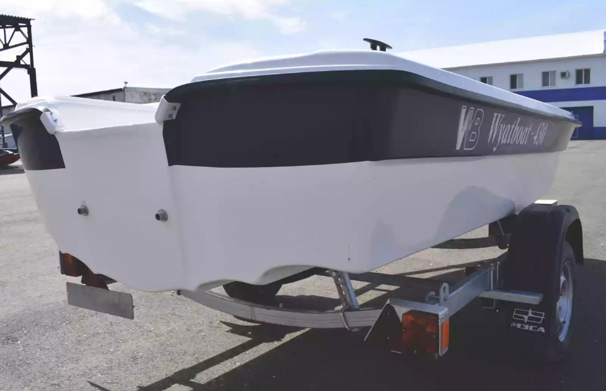 Стеклопластиковая лодка Wyatboat 430 тримаран в Арзамасе