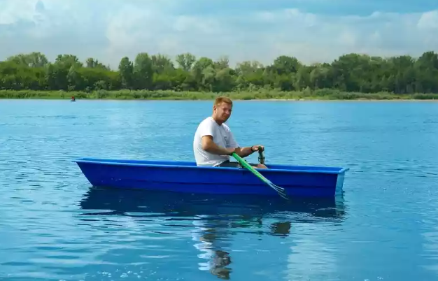 Стеклопластиковая лодка Малютка в Арзамасе