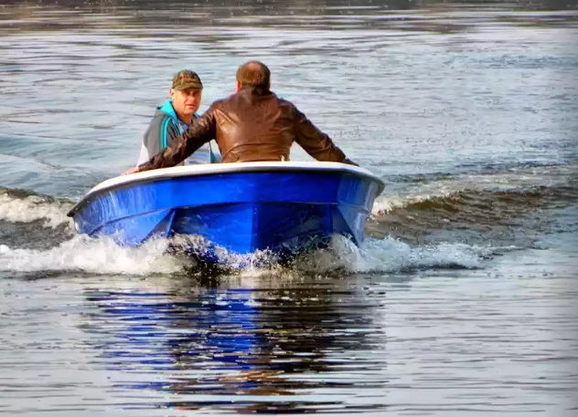Стеклопластиковая лодка Wyatboat 430 тримаран в Арзамасе