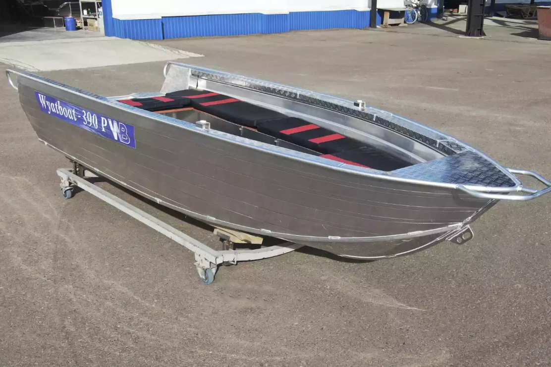 Алюминиевая лодка Wyatboat-390РМ увеличенный борт в Арзамасе