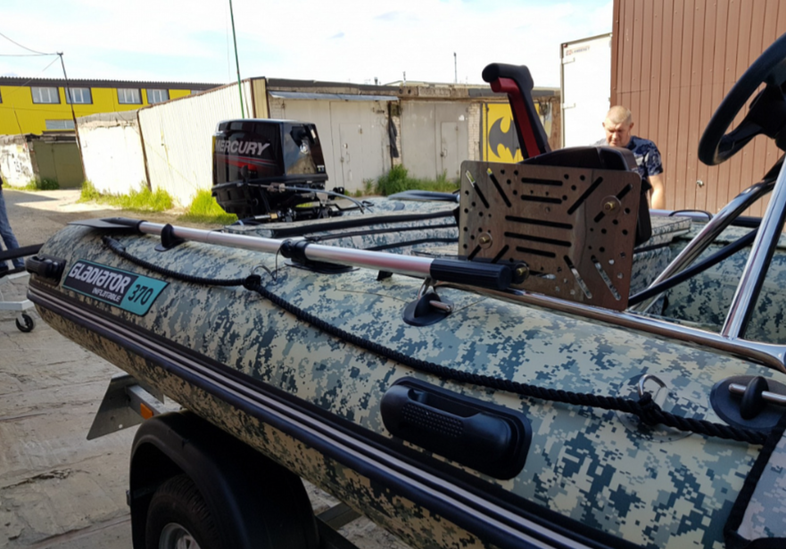 НАДУВНАЯ ЛОДКА GLADIATOR C370AL в Арзамасе