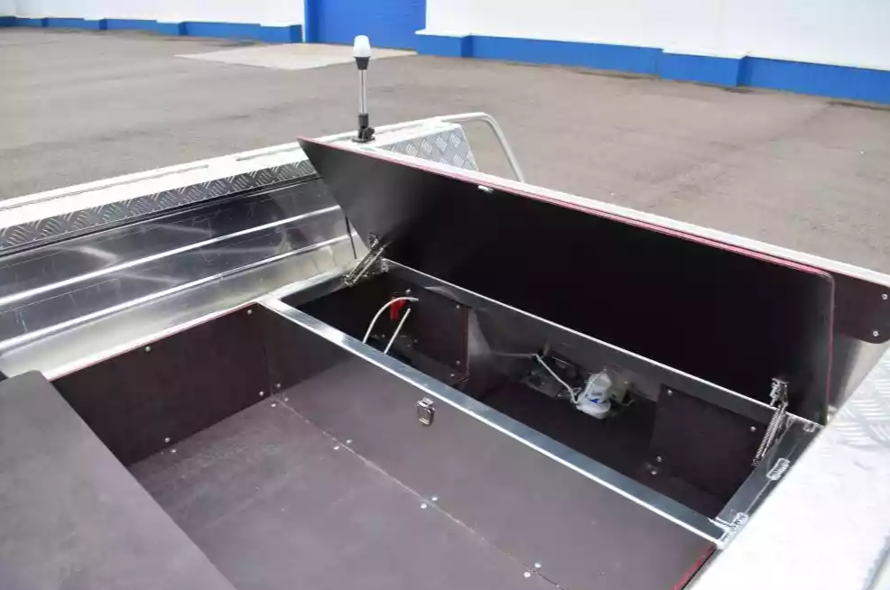 Алюминиевая лодка Wyatboat-390 DCM Увеличенный борт в Арзамасе