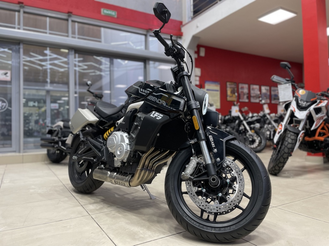 Мотоцикл Benda LFS 700 в Арзамасе