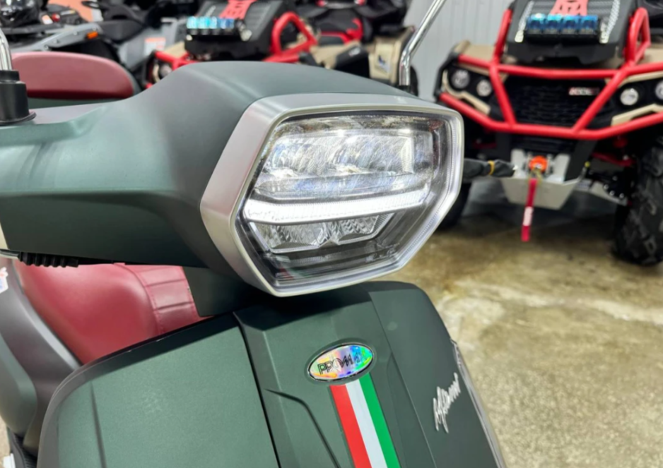 Скутер PROMAX Miami 240 (49) в Арзамасе