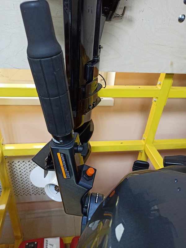 Лодочный мотор BREEZE F9,9S (4х тактный) в Арзамасе