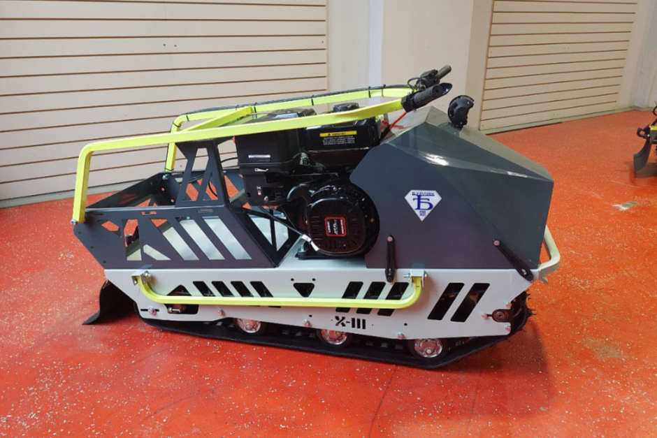 Мотобуксировщик Бурлак Пионер в Арзамасе