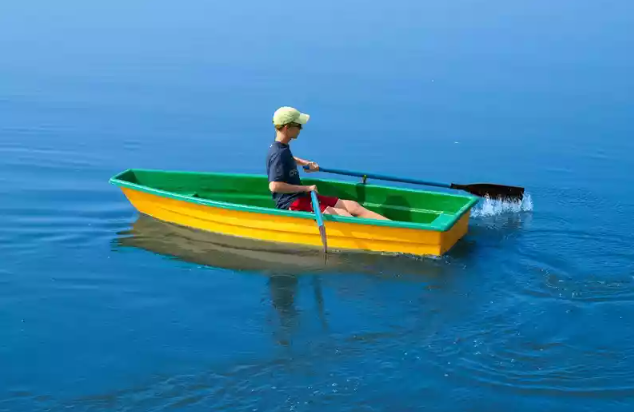 Стеклопластиковая лодка Малютка в Арзамасе