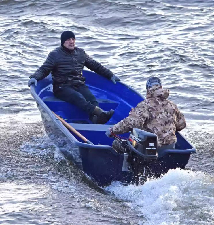 Стеклопластиковая лодка Neman-340 (тримаран) в Арзамасе
