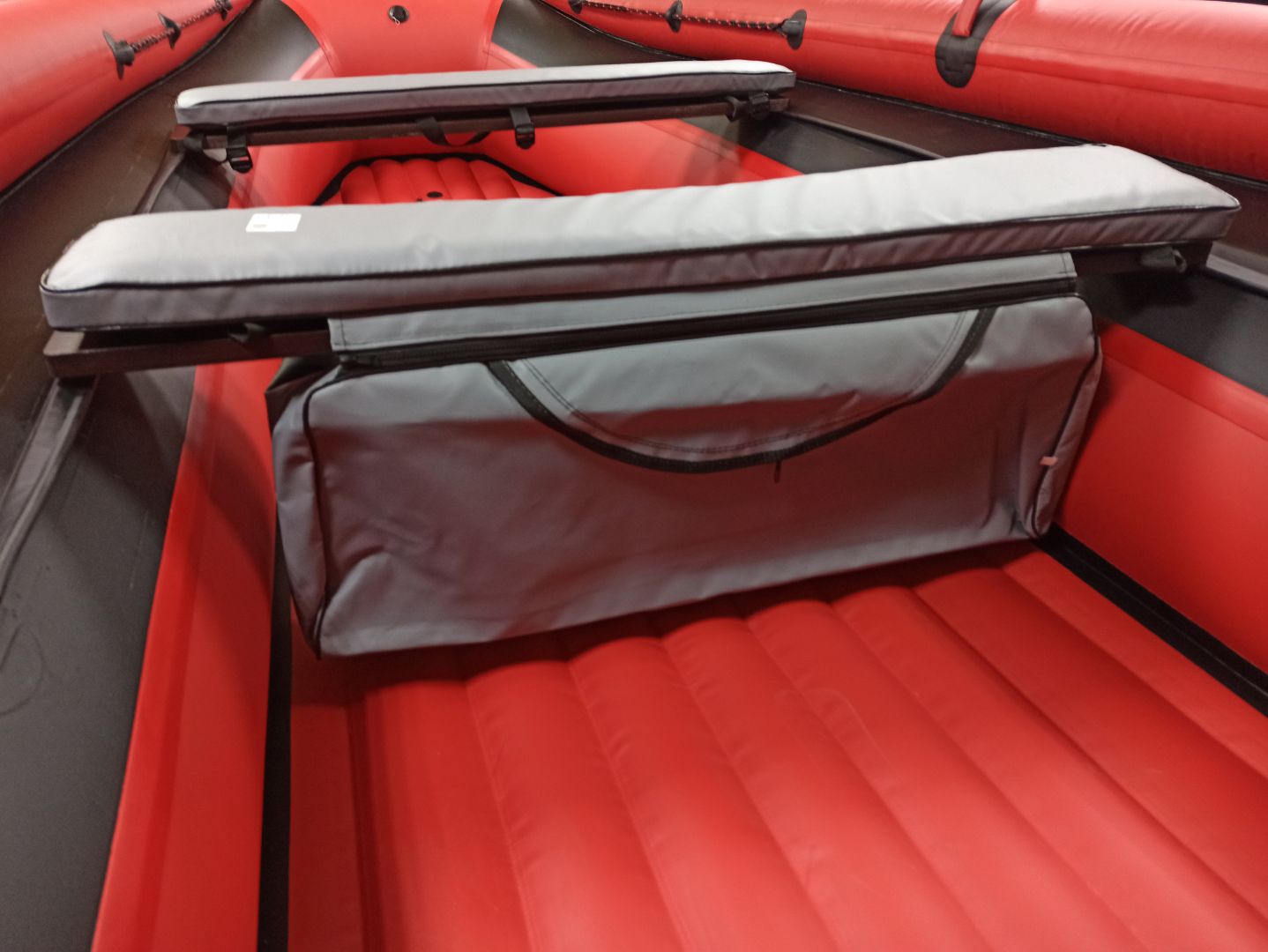 КОМПЛЕКТ МЯГКИХ НАКЛАДОК С СУМКОЙ ДЛЯ ЛОДОК 90Х20 СЕРЫЙ в Арзамасе