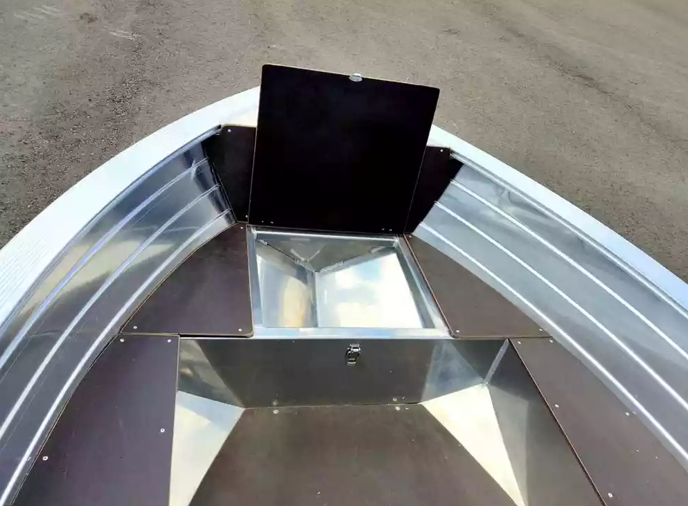 Алюминиевая лодка Неман-400 в Арзамасе