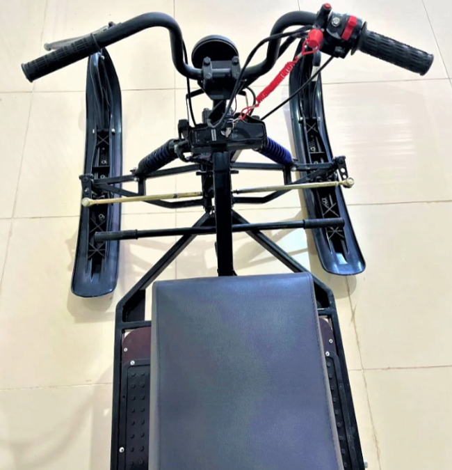 Мотобуксировщик ЕНОТ 4М в Арзамасе