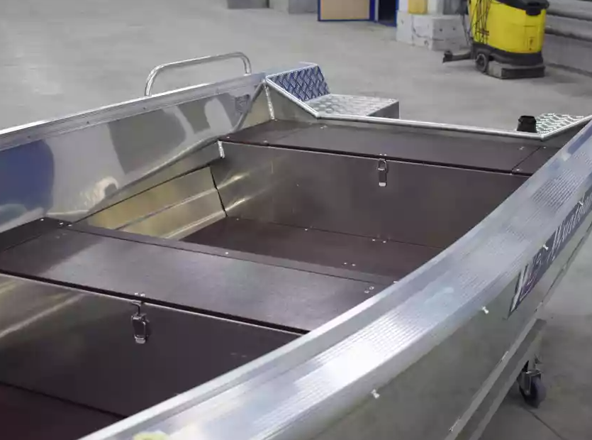 Алюминиевая лодка  Wyatboat-430 Р в Арзамасе