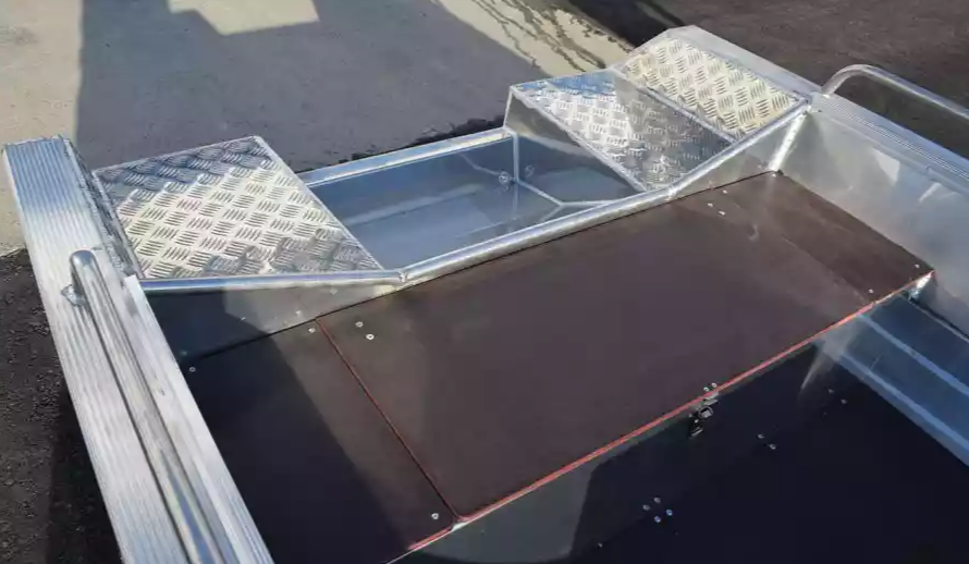 Алюминиевая лодка  Wyatboat-430 Р в Арзамасе