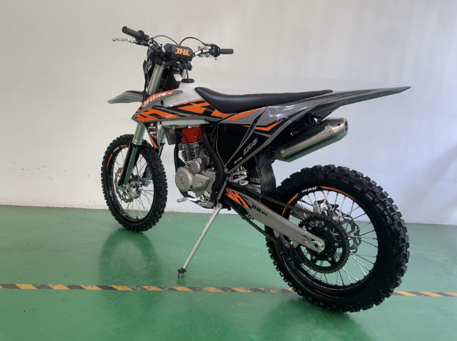 Мотоцикл JHLMOTO JHL LX4 CB300RL (175FMN) в Арзамасе