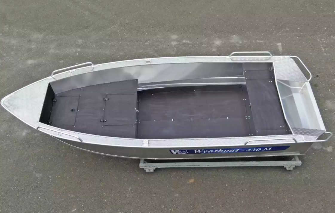 Алюминиевая лодка  Wyatboat-430М FISH в Арзамасе