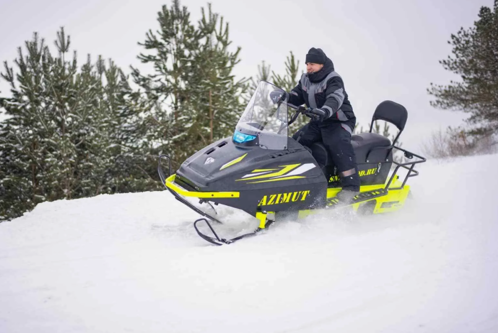 Миниснегоход Бурлак Азимут 24 л.с. , эл.запуск, реверс, тормоз гидравл, капот черный в Арзамасе