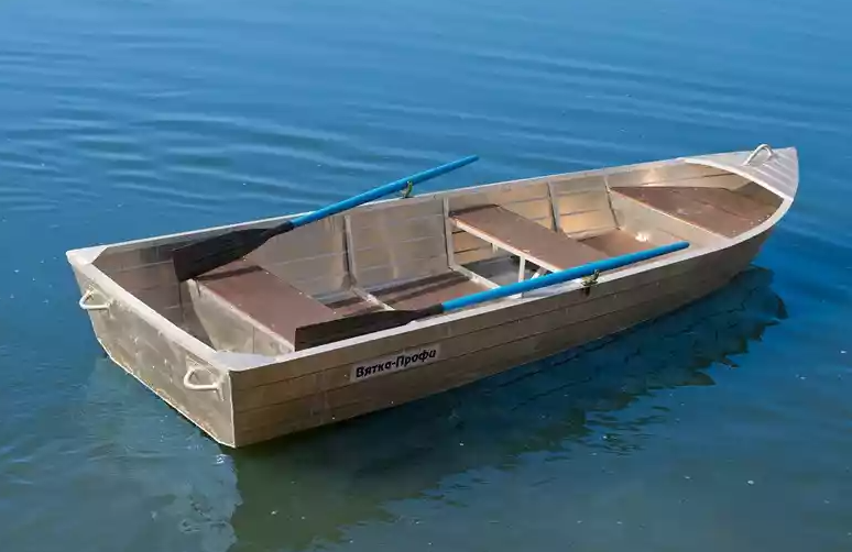 Алюминиевая лодка Вятка-Профи 32 в Арзамасе