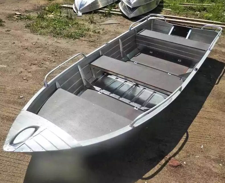 Алюминиевая лодка Вятка-Профи 37 в Арзамасе