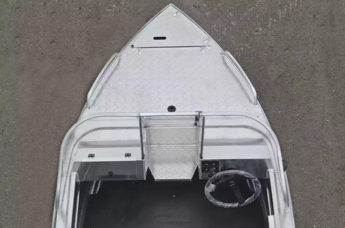 Алюминиевая лодка  Neman-400 PRO в Арзамасе