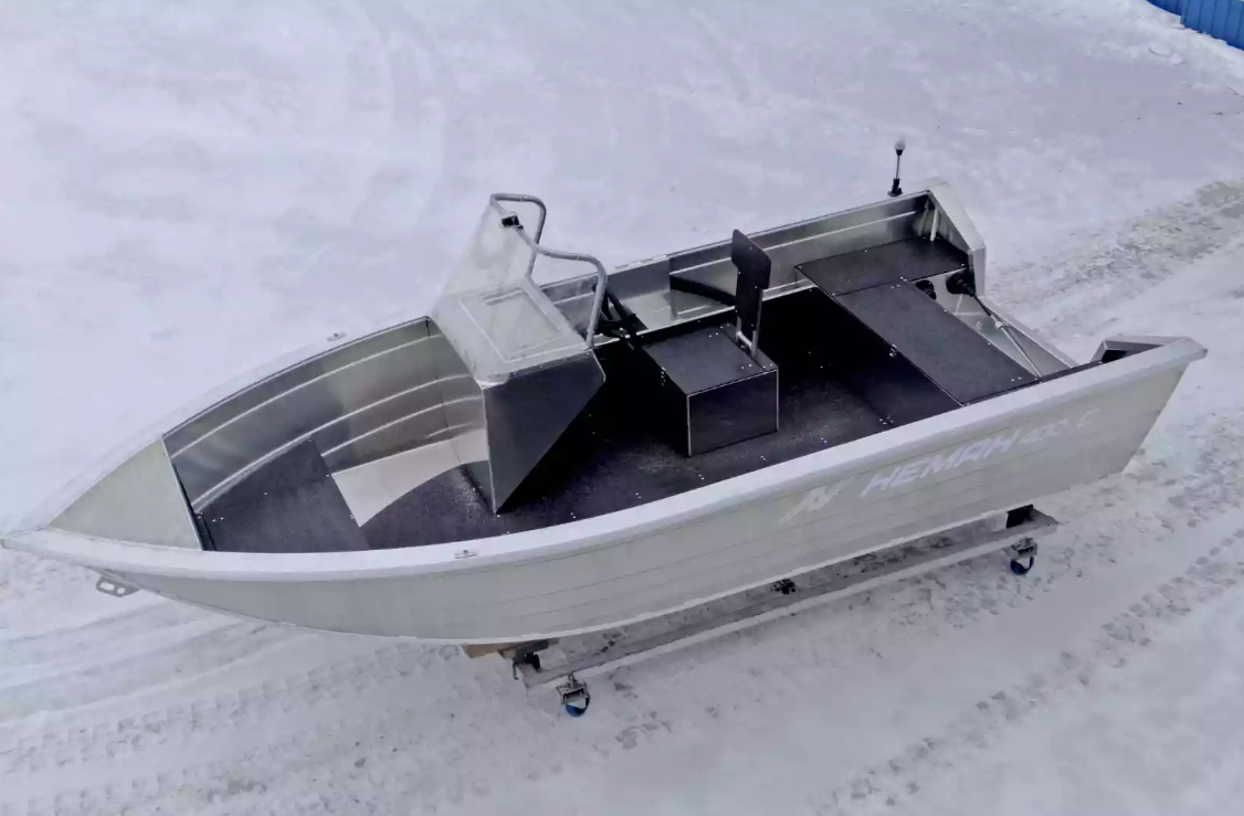 Алюминиевая лодка Неман-400 С в Арзамасе