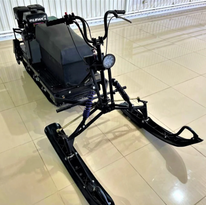 Мотобуксировщик ЕНОТ 4М в Арзамасе