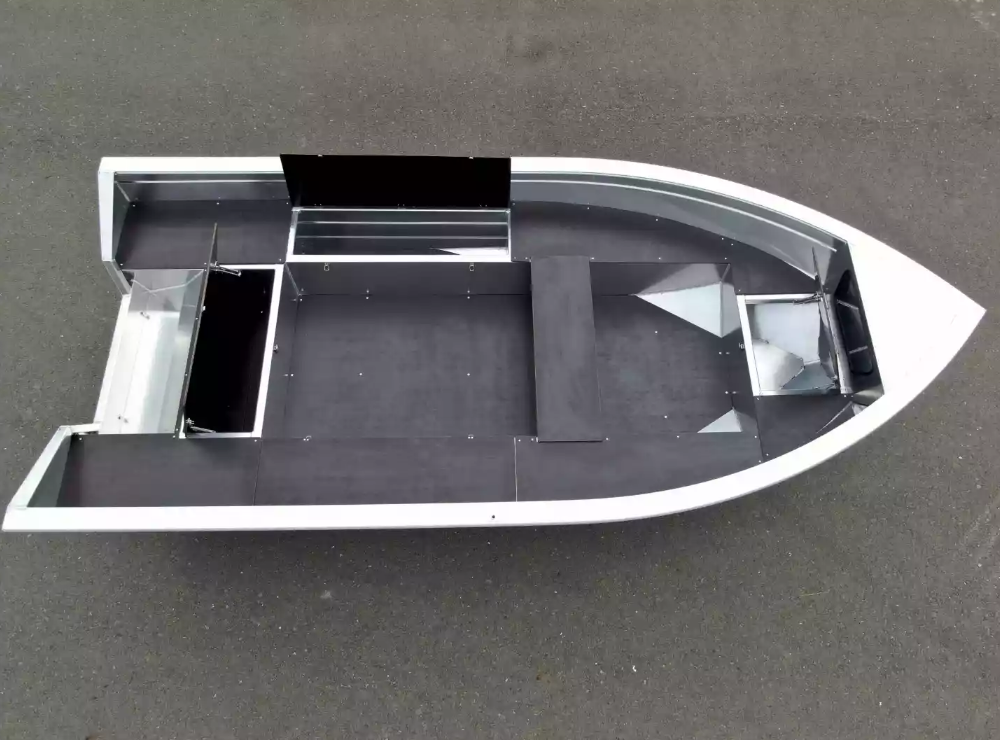 Алюминиевая лодка  Неман-420 в Арзамасе