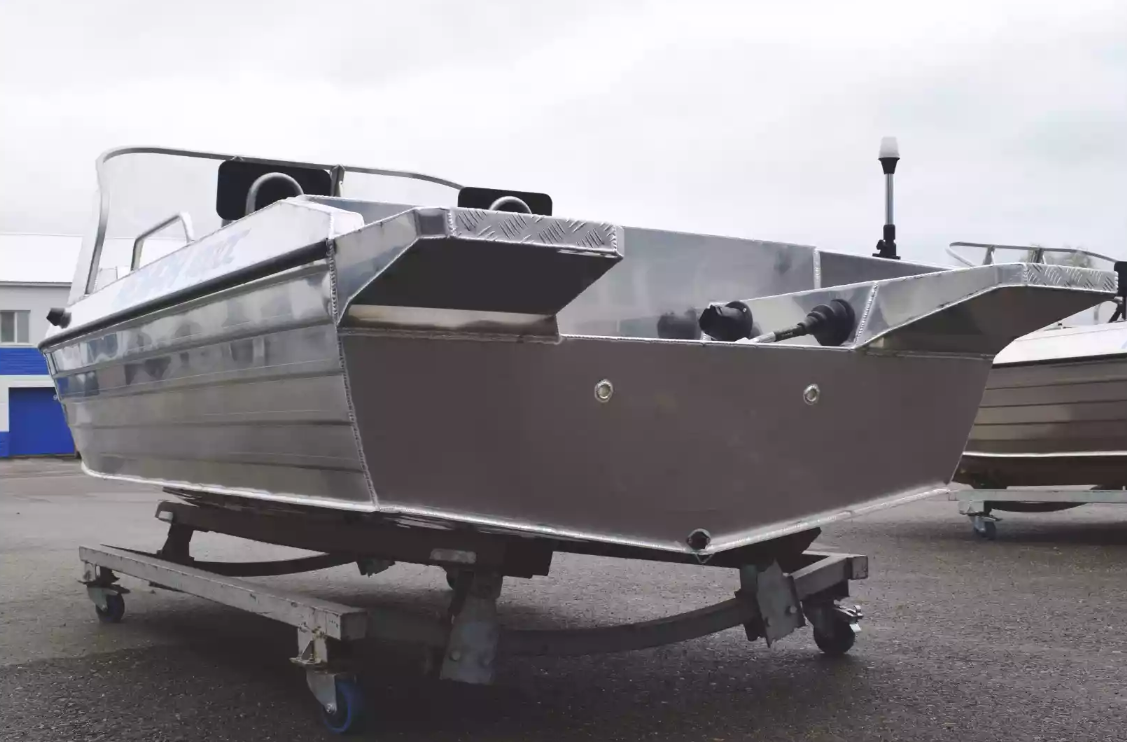 Алюминиевая лодка  Neman-400 DC в Арзамасе