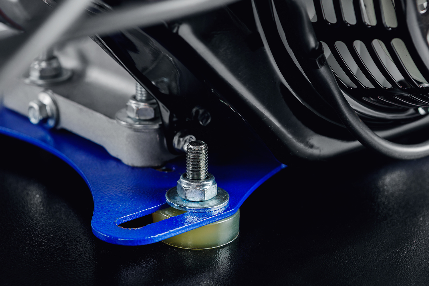 МОТОБУКСИРОВЩИК IKUDZO LONG 2.0 1700/500 EKR20 в Арзамасе