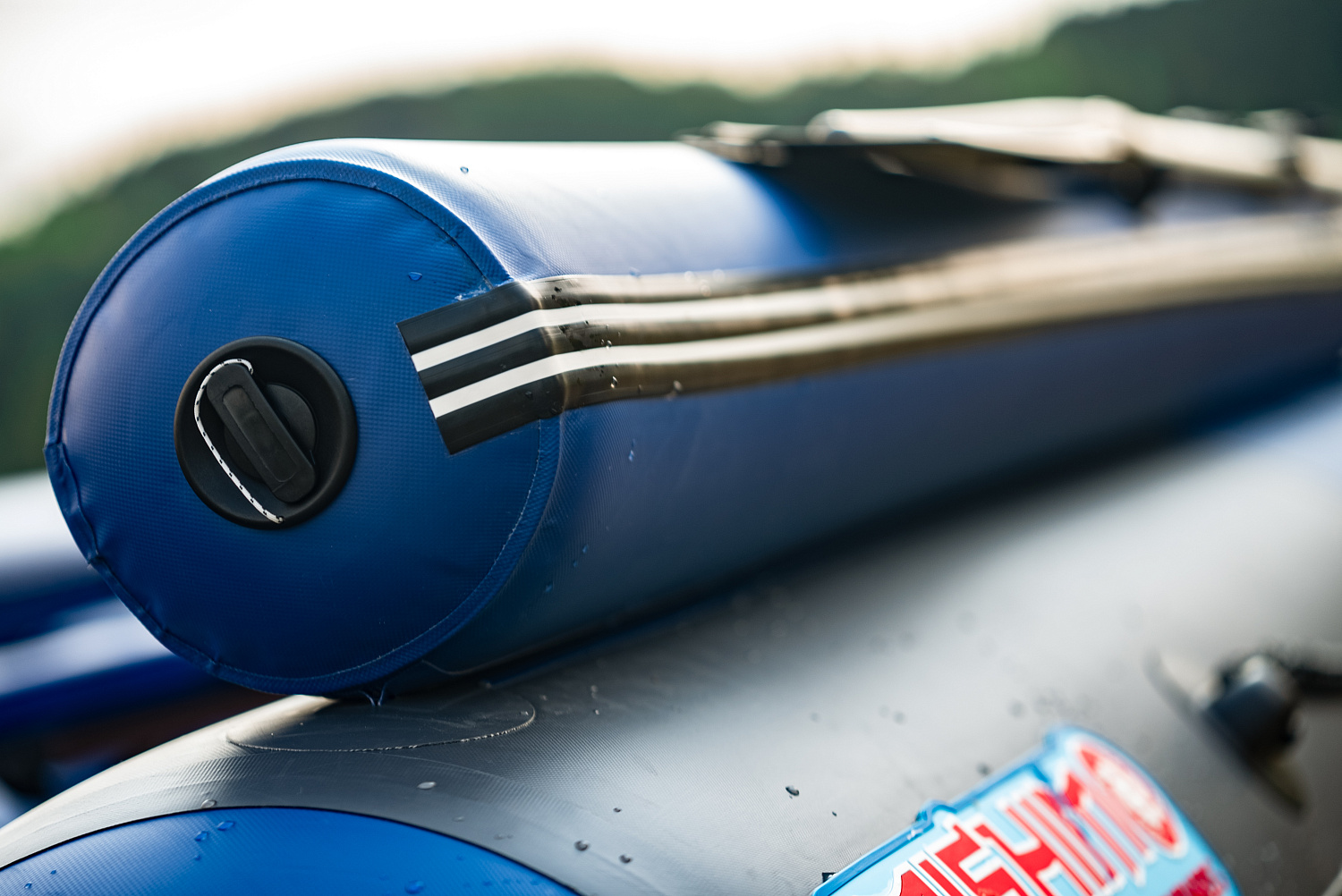 Лодка MISHIMO RIVER FJET PRO 400 под водомет в Арзамасе