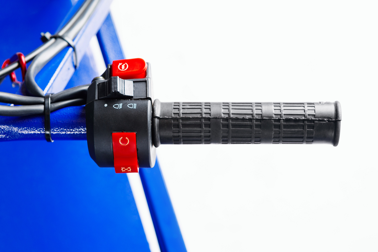 МОТОБУКСИРОВЩИК SNOW DOG 15 л.с. в Арзамасе