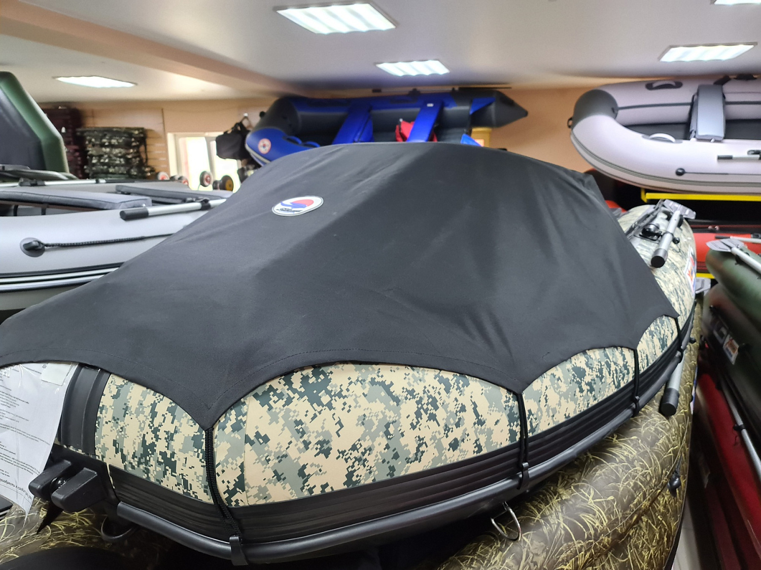 КОМПЛЕКТ НОСОВОГО ТЕНТА К ЛОДКЕ SMARINE AIR MAX 380 ЧЕРНЫЙ в Арзамасе