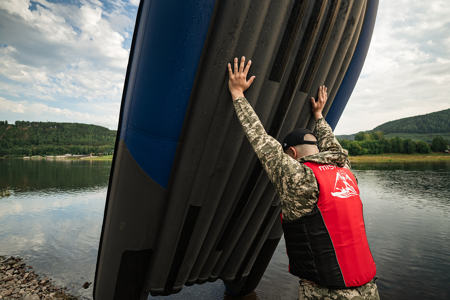 Лодка MISHIMO RIVER FJET PRO 400 под водомет в Арзамасе