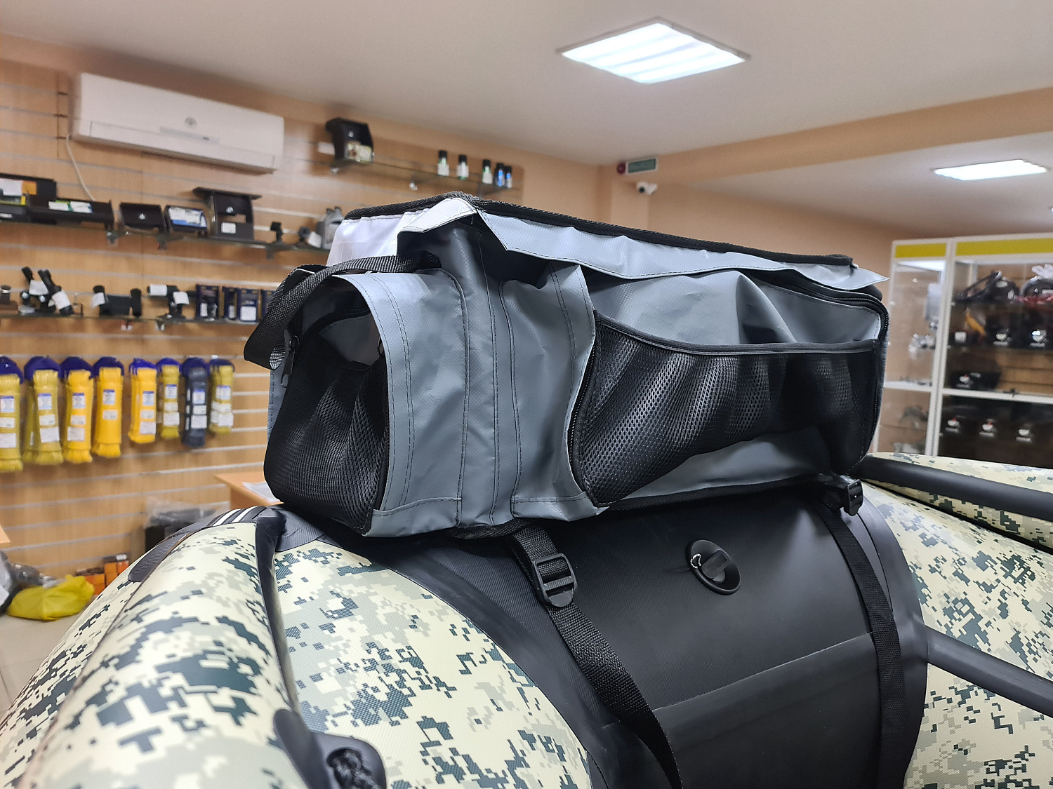 СУМКА ЛЮКС НА БАЛЛОН ДЛЯ ЛОДОК ПВХ 50Х25Х25 СМ в Арзамасе